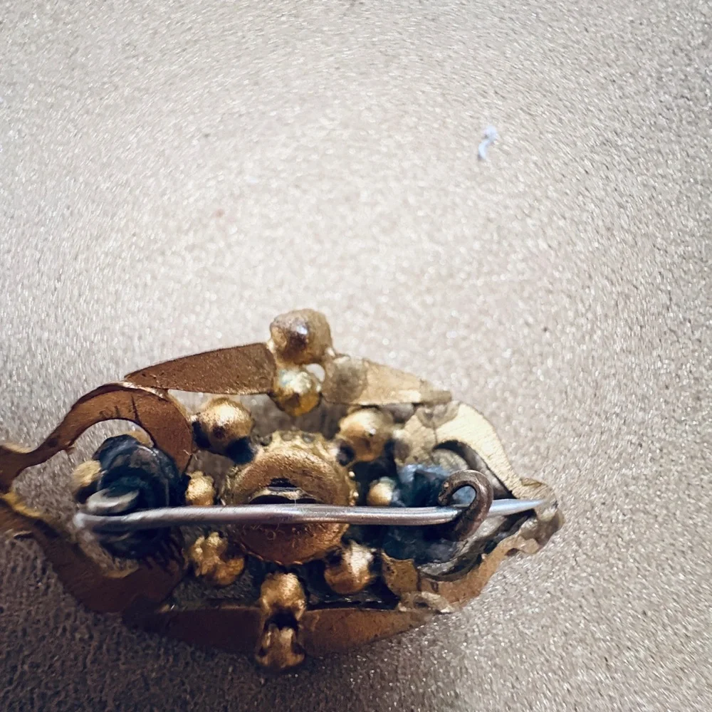 Elegant Victorian brooch - Picture 4 of 4